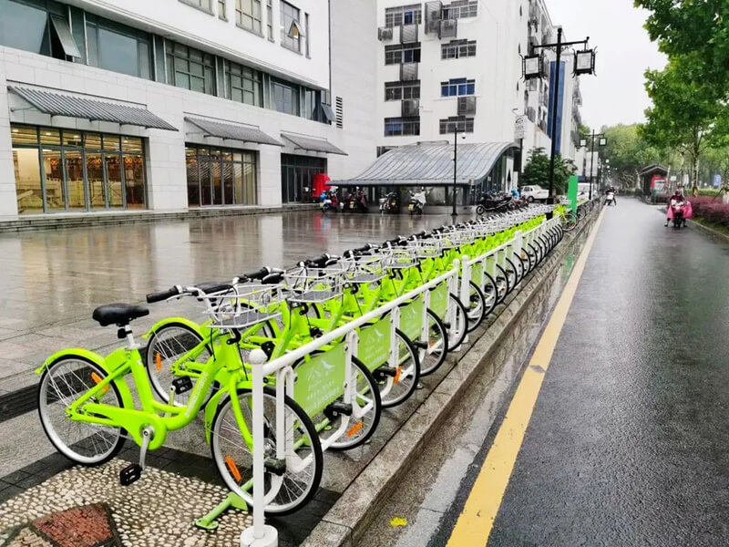 日均借車達15萬次！“小綠車”13年“減碳”107萬噸